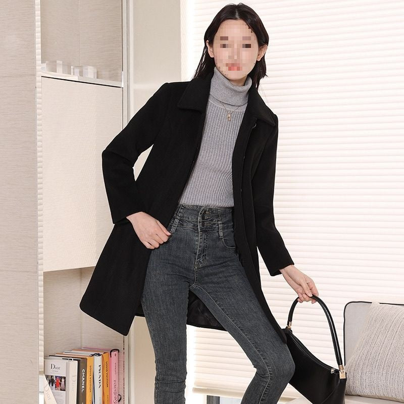 Fabric Hugging Wool Coat