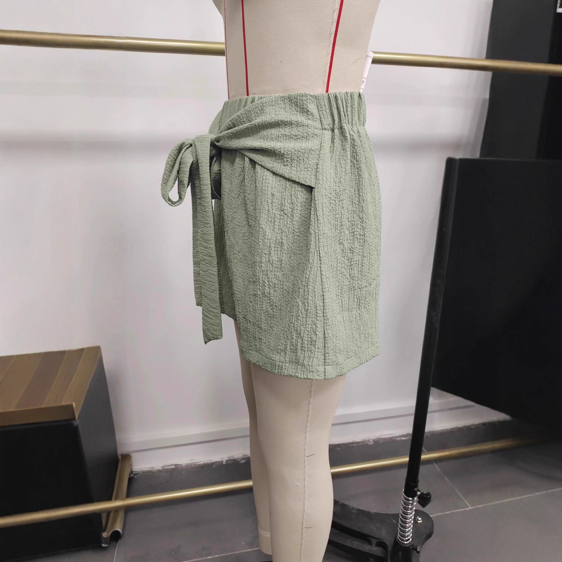 Elastic-waistband Wide-leg Shorts