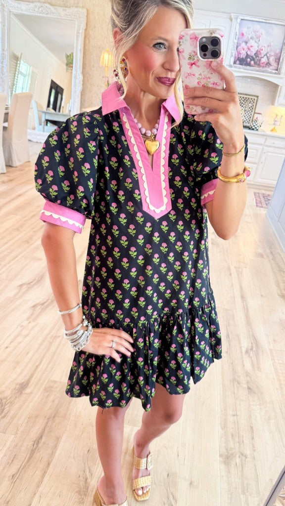 Lace Puffed-sleeve Dress